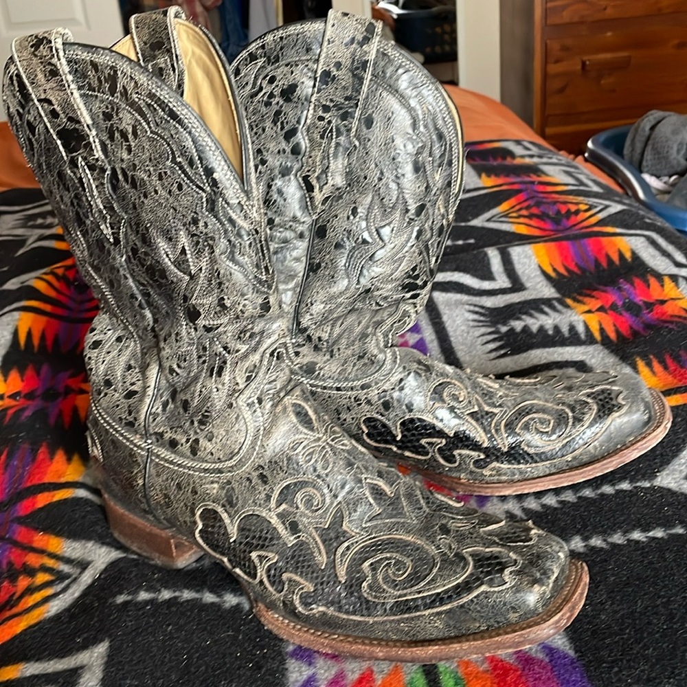 Men's Black Cowboy Boots